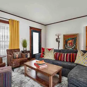 Highlands 3 Bedroom - Walk To Bars, Resturants Louisville
